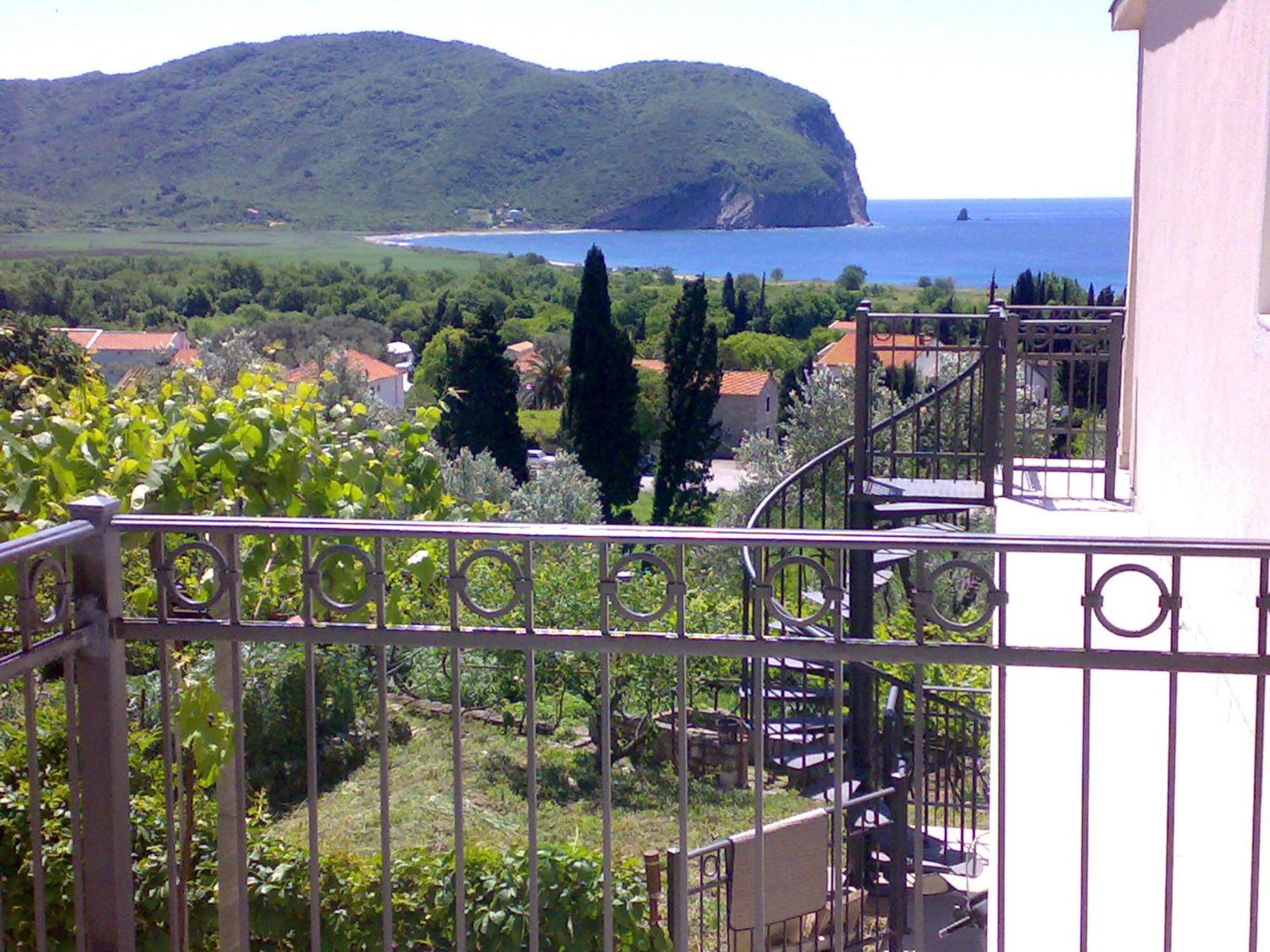 Apartments Midzor Petrovac na moru Exterior foto
