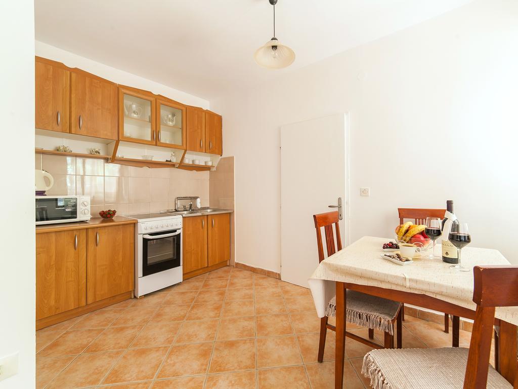 Apartments Midzor Petrovac na moru Exterior foto