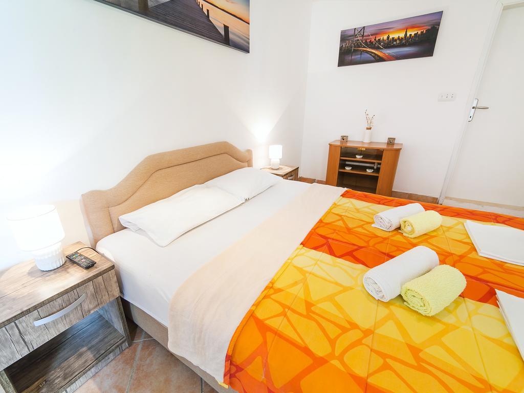 Apartments Midzor Petrovac na moru Exterior foto