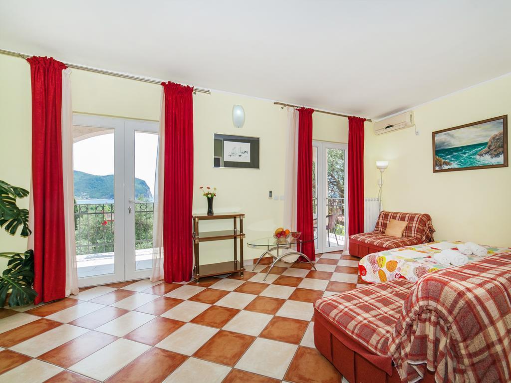 Apartments Midzor Petrovac na moru Exterior foto