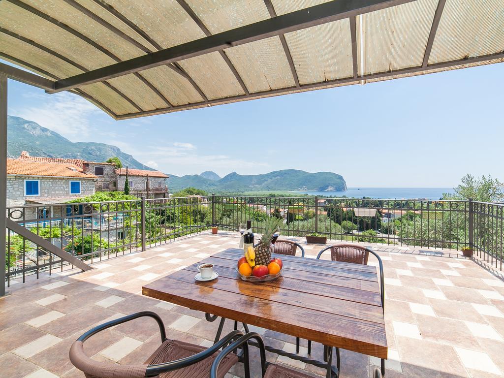 Apartments Midzor Petrovac na moru Exterior foto